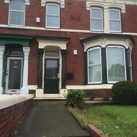 Апартаменты Acorn House Стоктон-он-Тис Экстерьер фото
