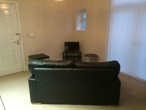 Апартаменты Acorn House Стоктон-он-Тис Экстерьер фото